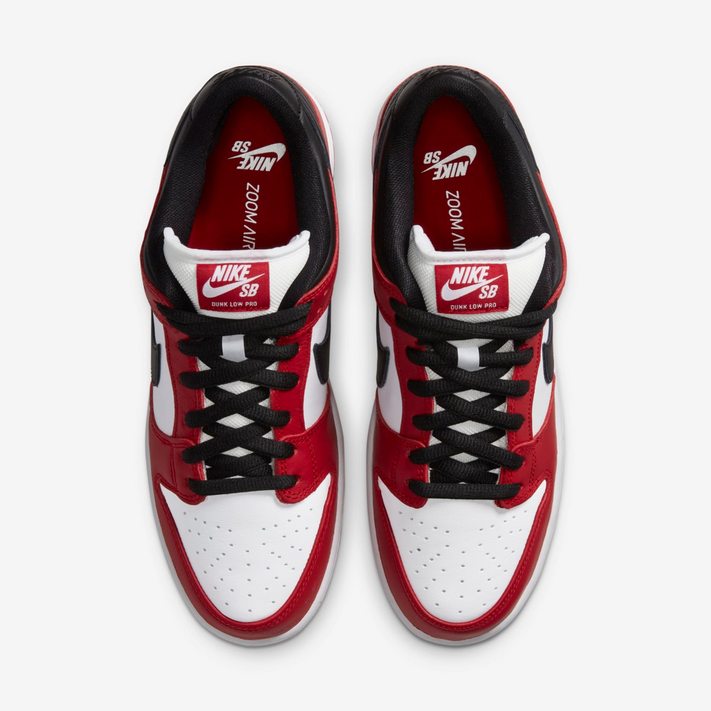 SB Dunk Low Chicago